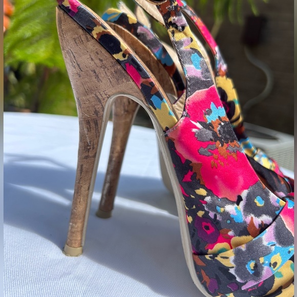 SEXY SUMMER STILETTO MY DELICIOUS BRAND SIZE 8M! - Picture 4 of 10